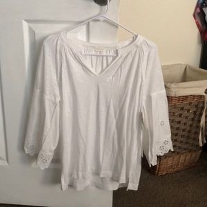 White long sleeve blouse